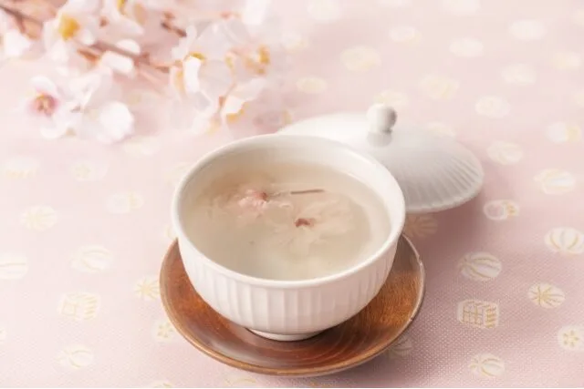 桜茶の写真